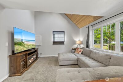 639 12th Avenue , Kirkland, WA 98033-5114 - Photo 7