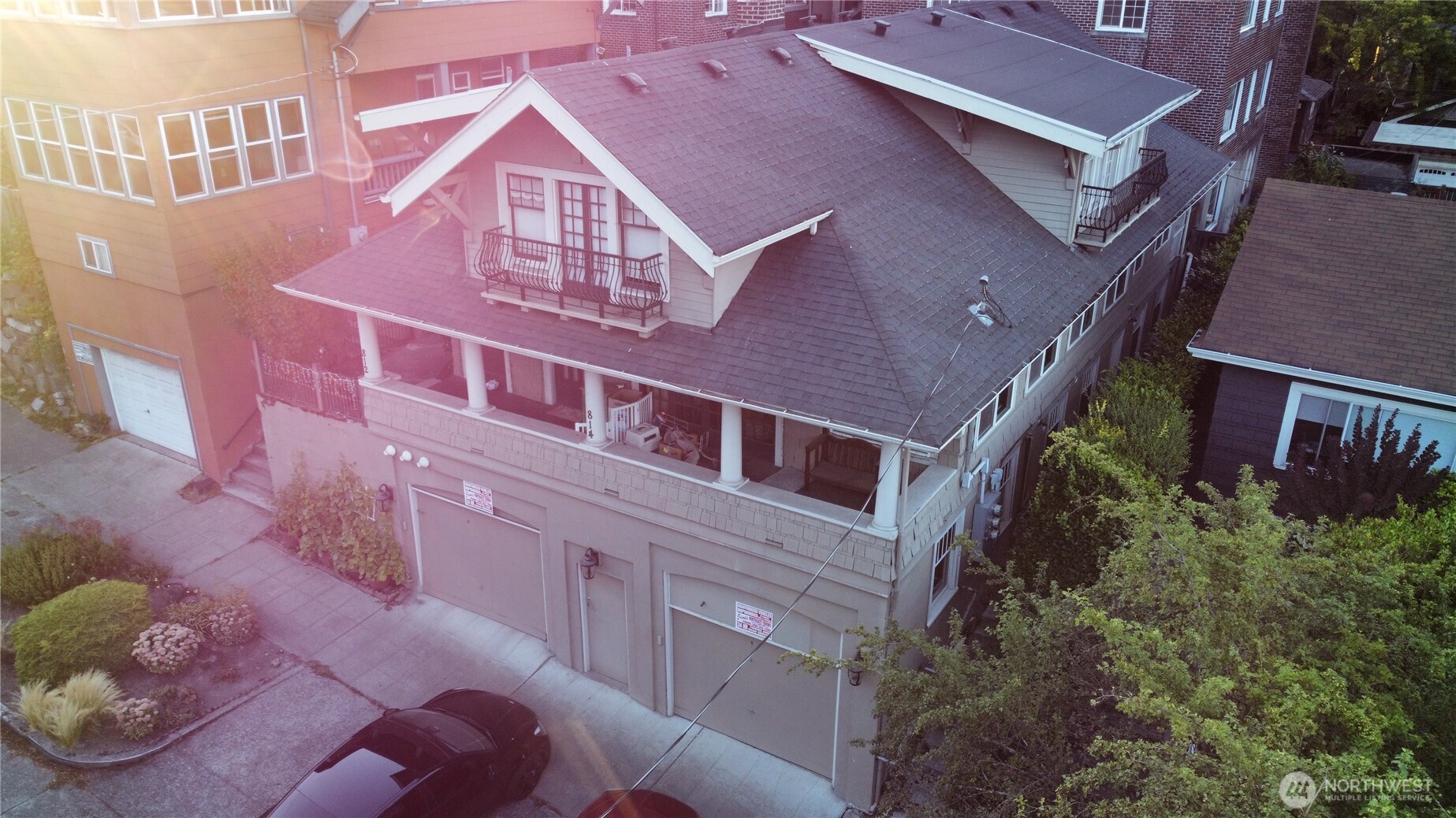 812 E Gwinn Place , Seattle, WA 98102