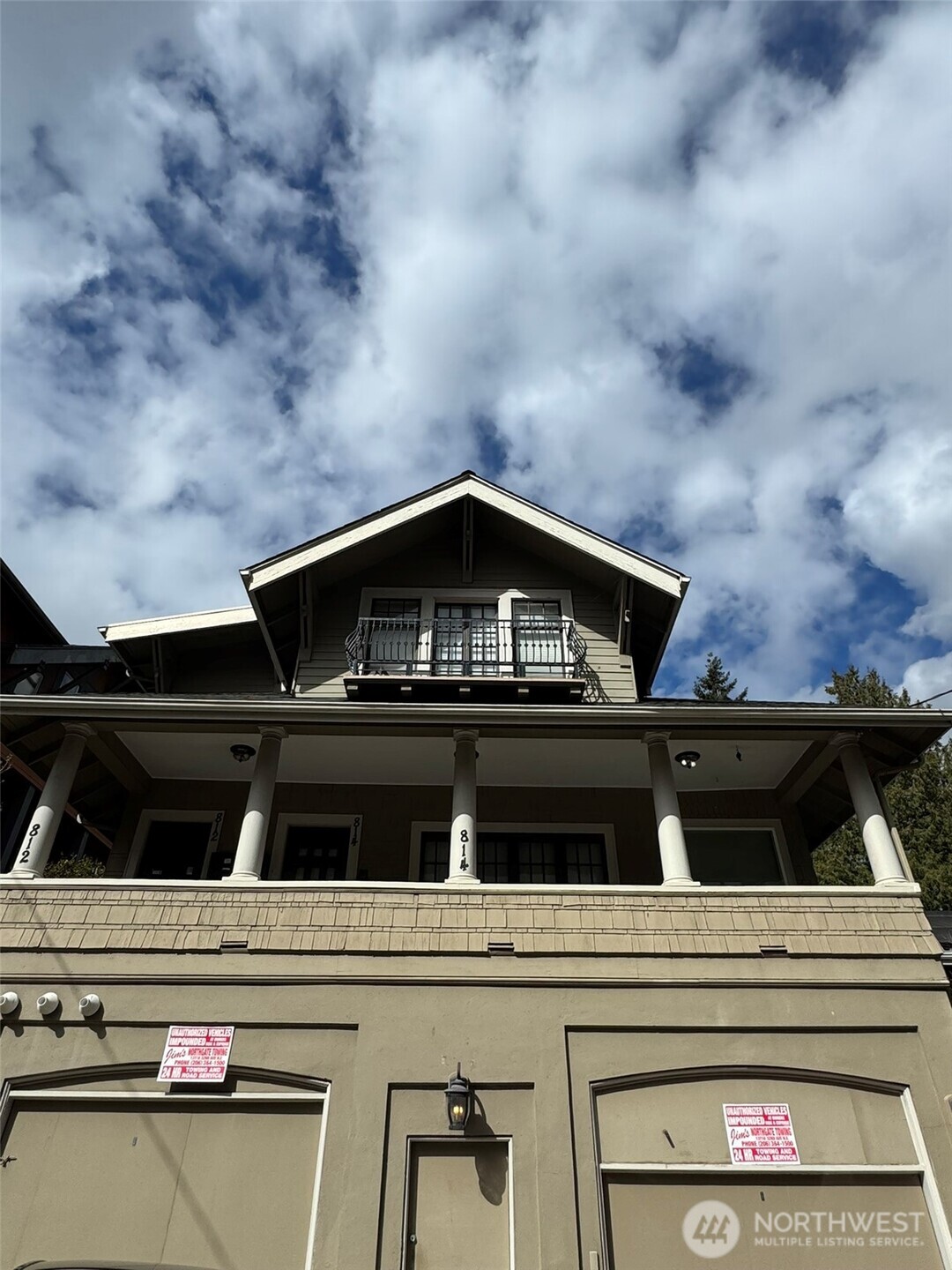 812 E Gwinn Place , Seattle, WA 98102