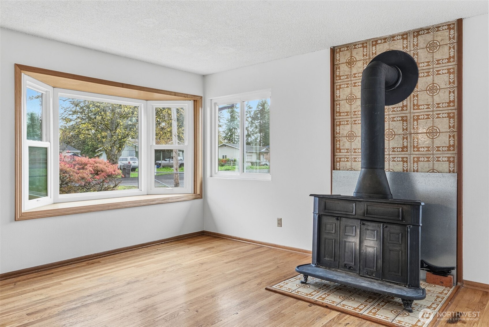 3303 Olympia Way , Longview, WA 98632