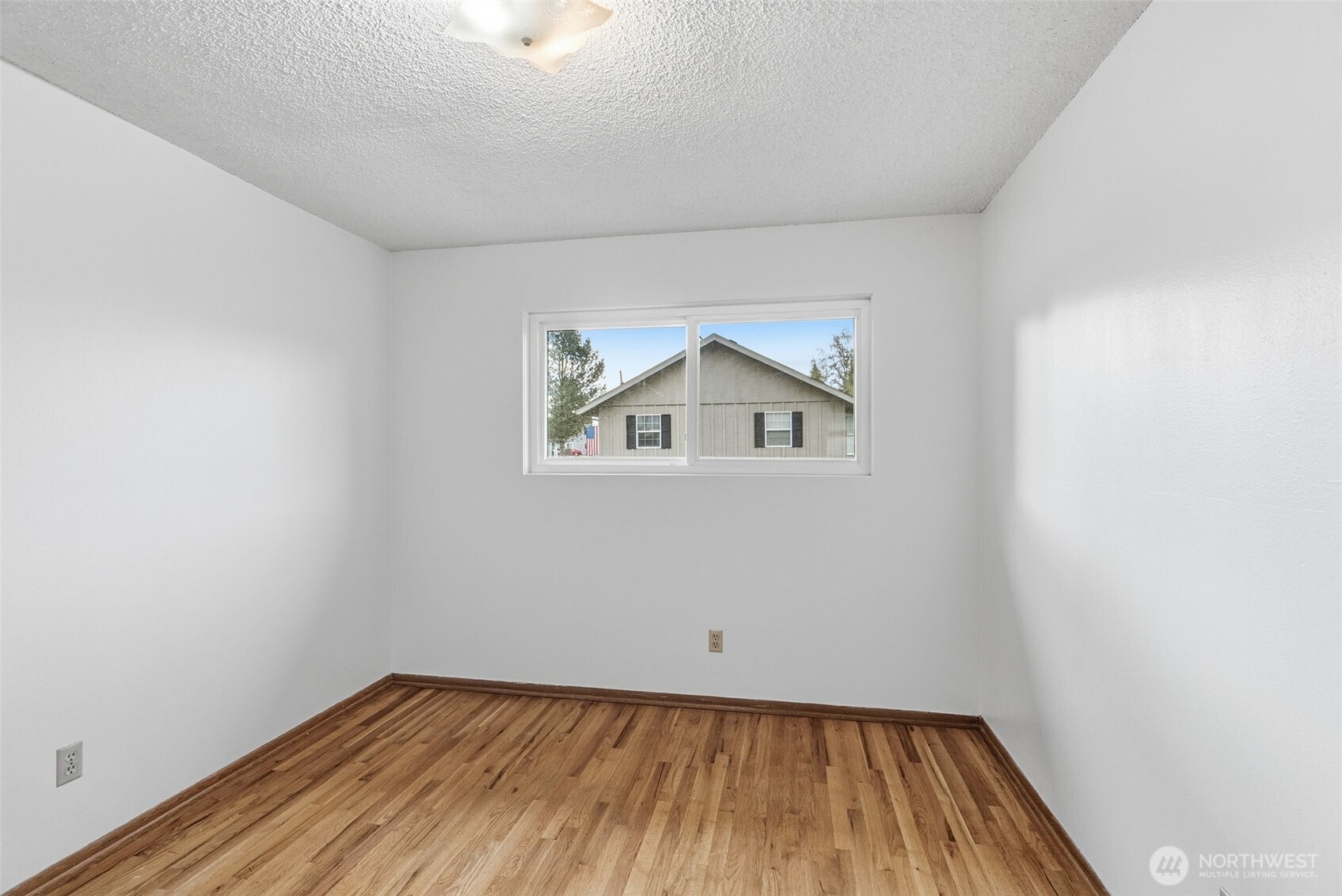 3303 Olympia Way , Longview, WA 98632