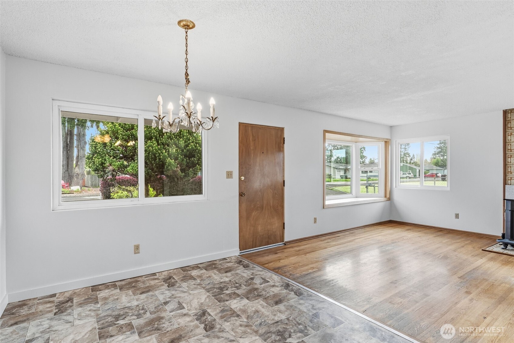 3303 Olympia Way , Longview, WA 98632