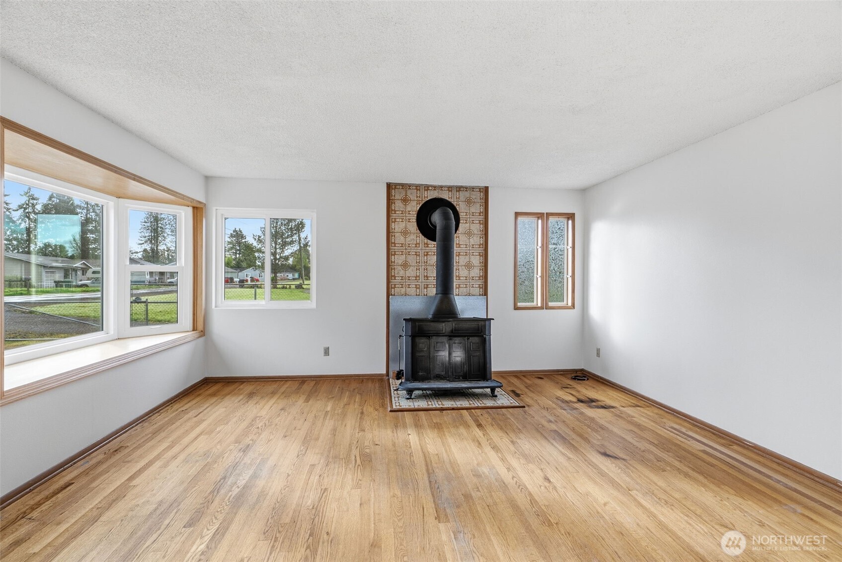 3303 Olympia Way , Longview, WA 98632
