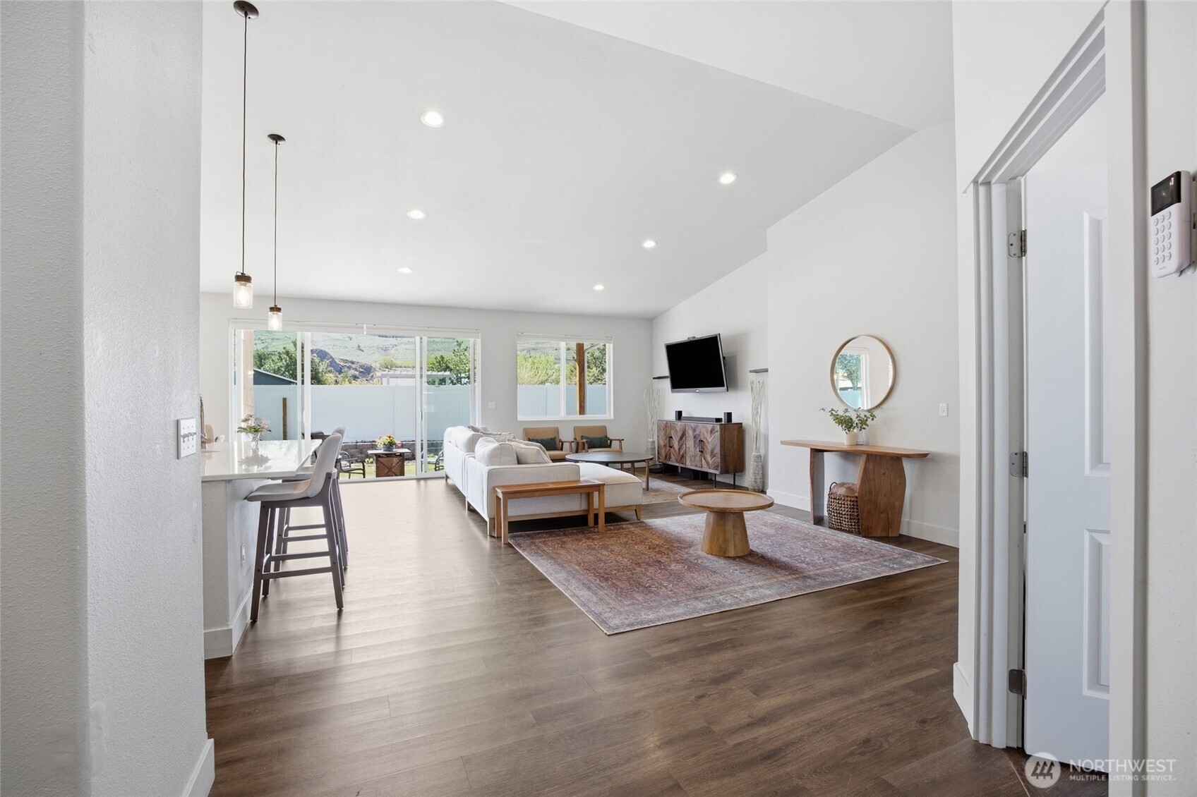 44 Jamey Lane , Malaga, WA 98828