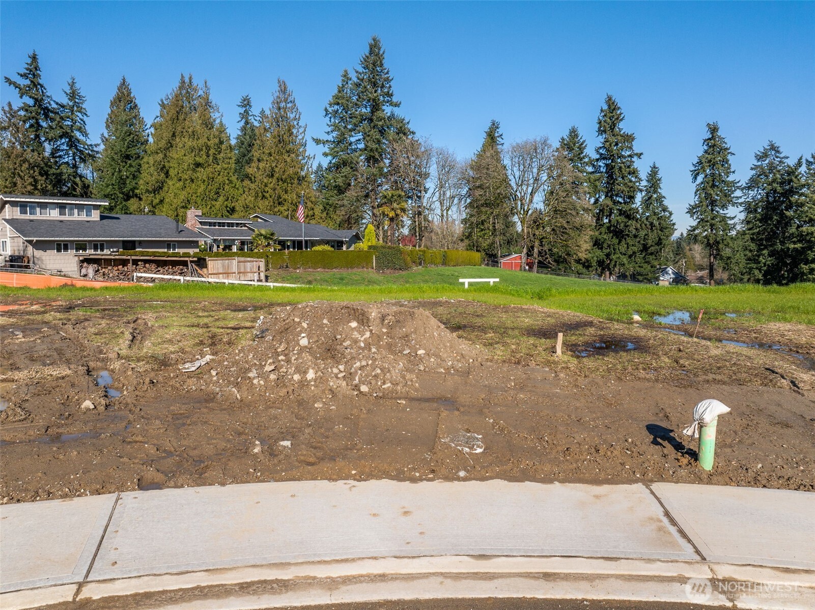 10712 Fruitland Avenue E, Puyallup, WA 98373