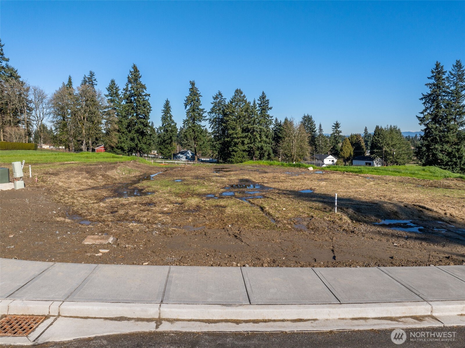 10712 Fruitland Avenue E, Puyallup, WA 98373