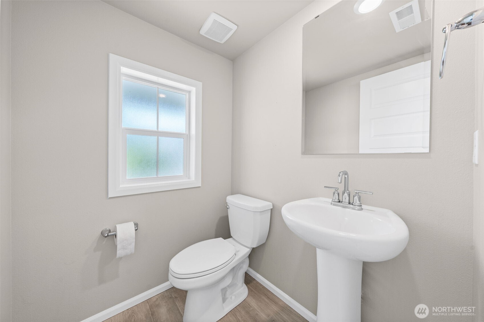 15025 Olympic Loop E, Bonney Lake, WA 98391