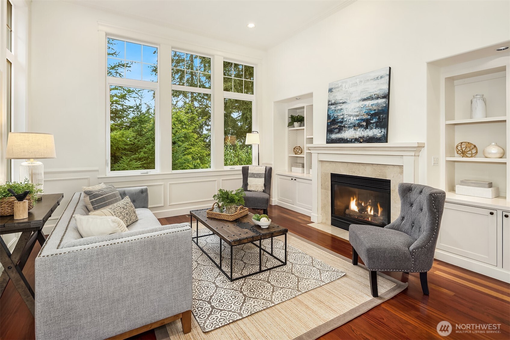 816 100th Avenue SE, Bellevue, WA 98004