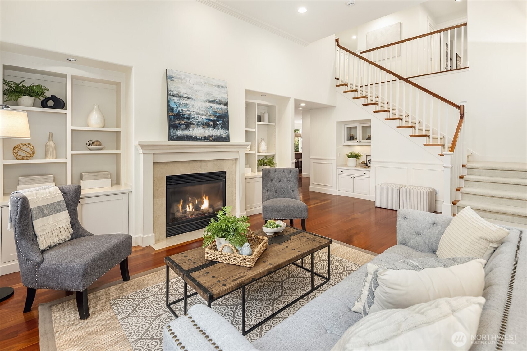 816 100th Avenue SE, Bellevue, WA 98004