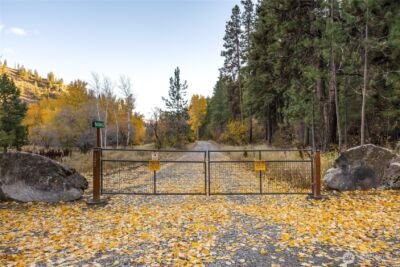 309 Mad Ranch Lane , Entiat, WA 98822