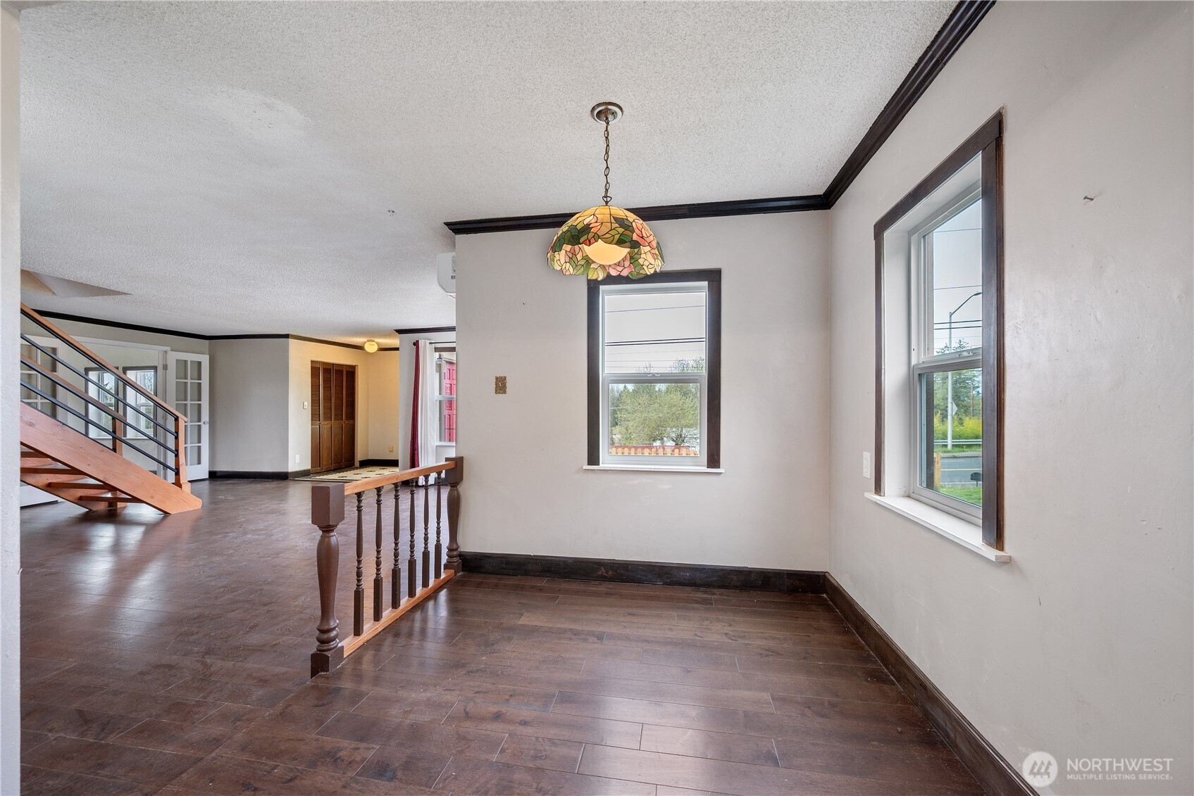 2916 Columbia Heights Road , Longview, WA 98632