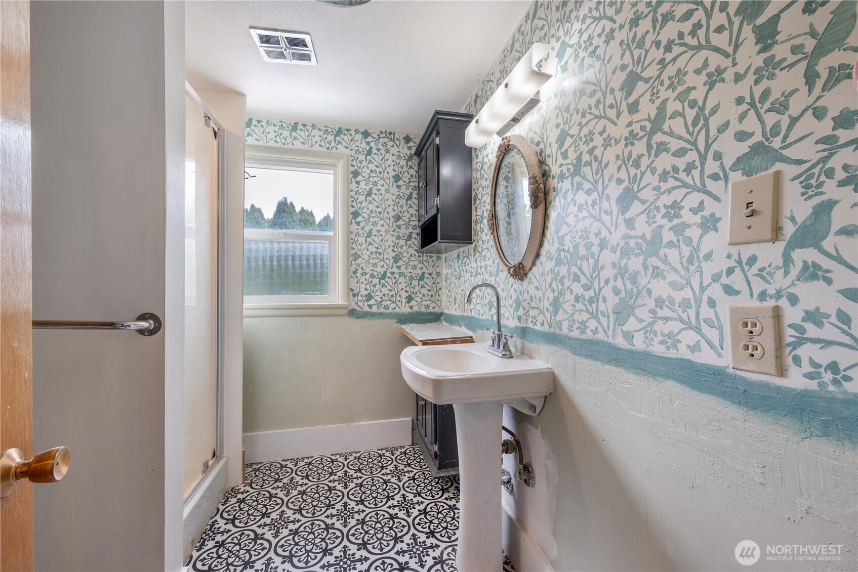 2916 Columbia Heights Road , Longview, WA 98632