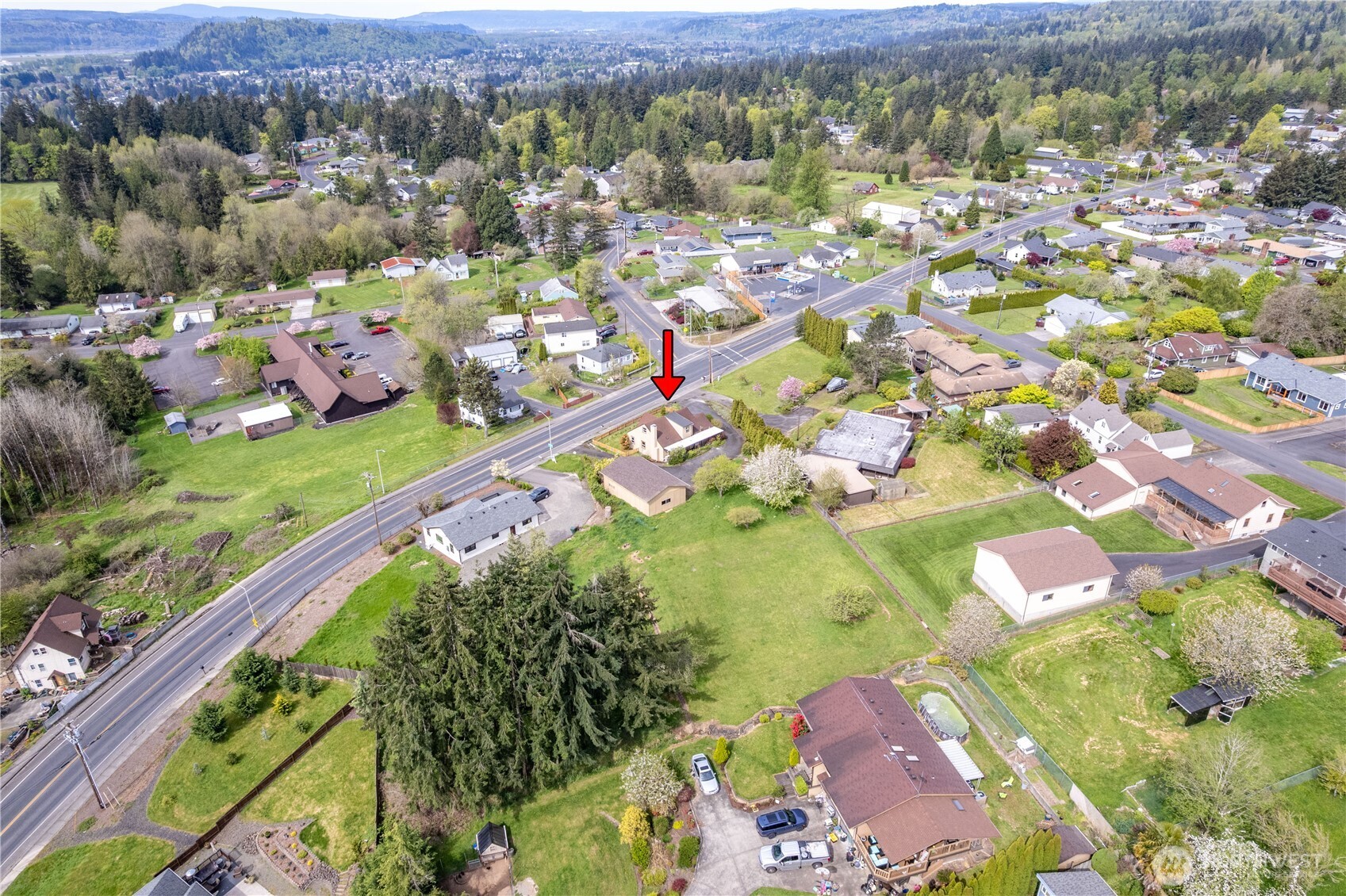 2916 Columbia Heights Road , Longview, WA 98632