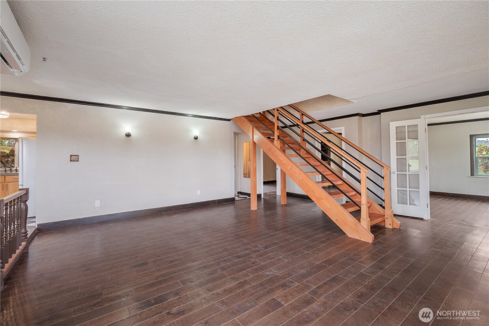 2916 Columbia Heights Road , Longview, WA 98632
