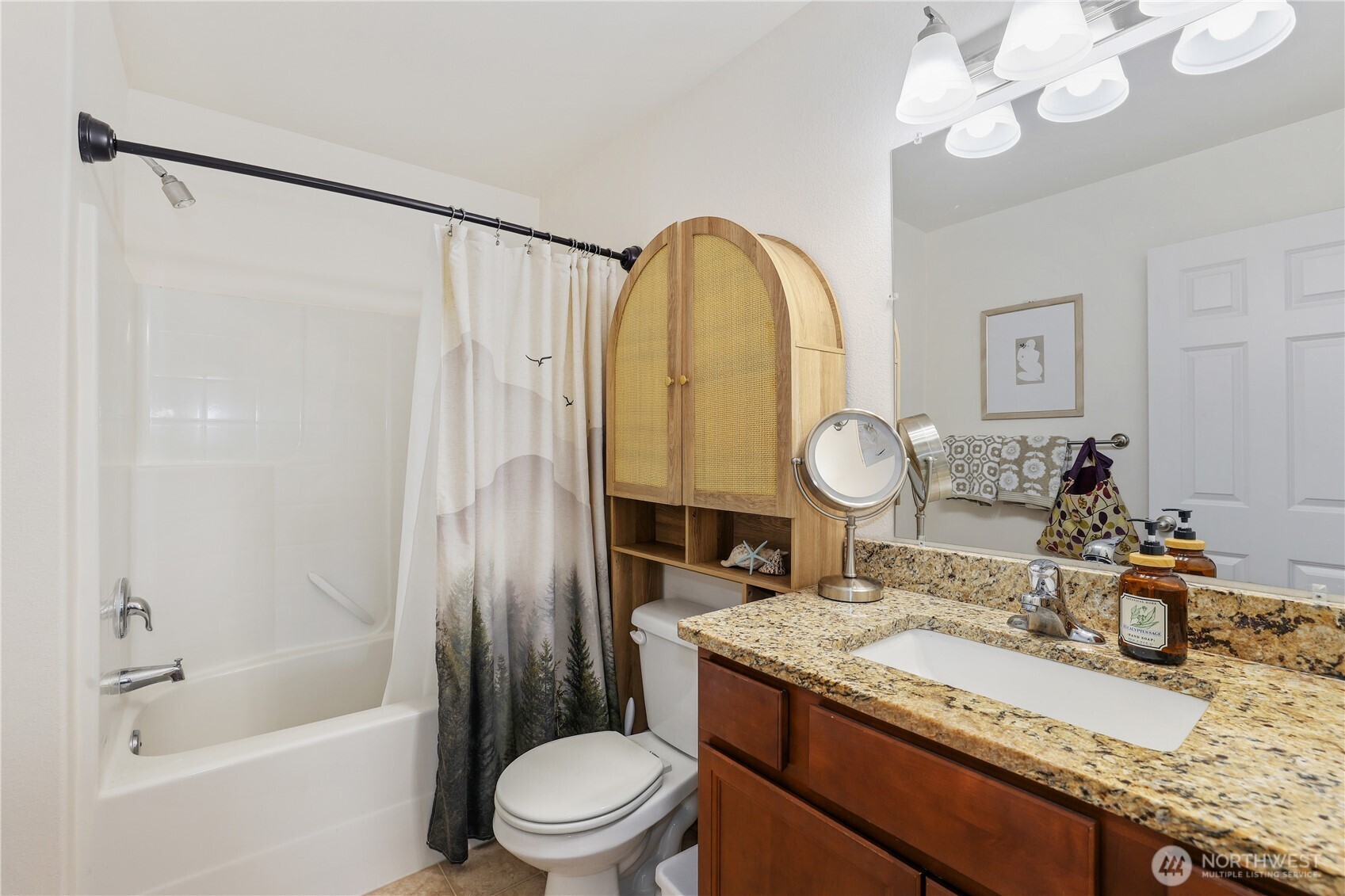 6025 S Verde Street , Tacoma, WA 98409