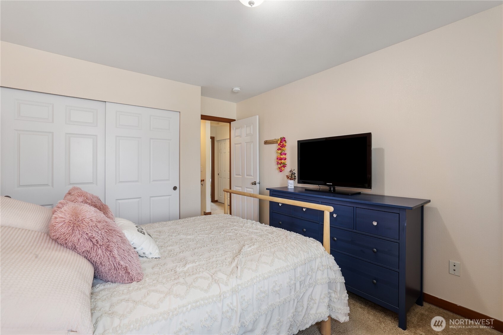 6025 S Verde Street , Tacoma, WA 98409
