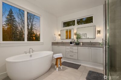 12105 NE 105th Street , Kirkland, WA 98033 - Photo 18