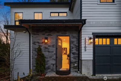 12105 NE 105th Street , Kirkland, WA 98033 - Photo 2