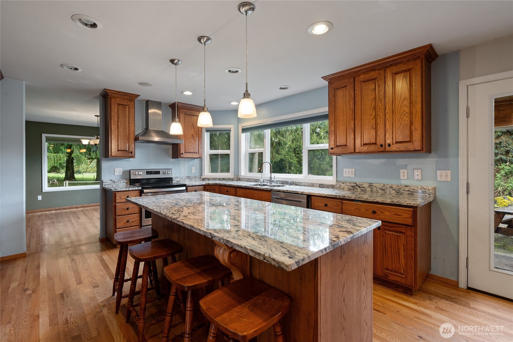 351 Salmon Creek Road , Toledo, WA 98591