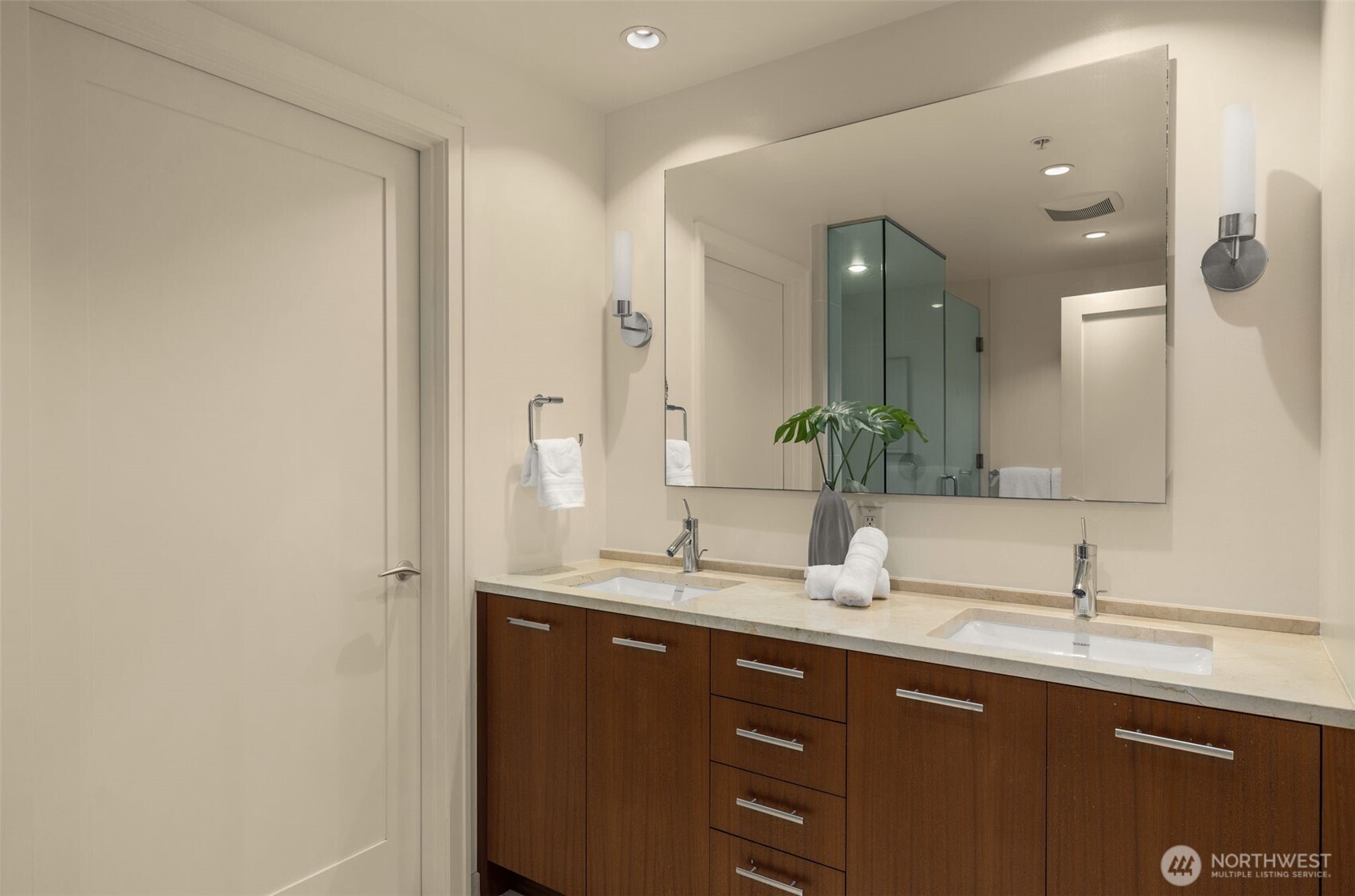 500 106th Avenue NE #603, Bellevue, WA 98004