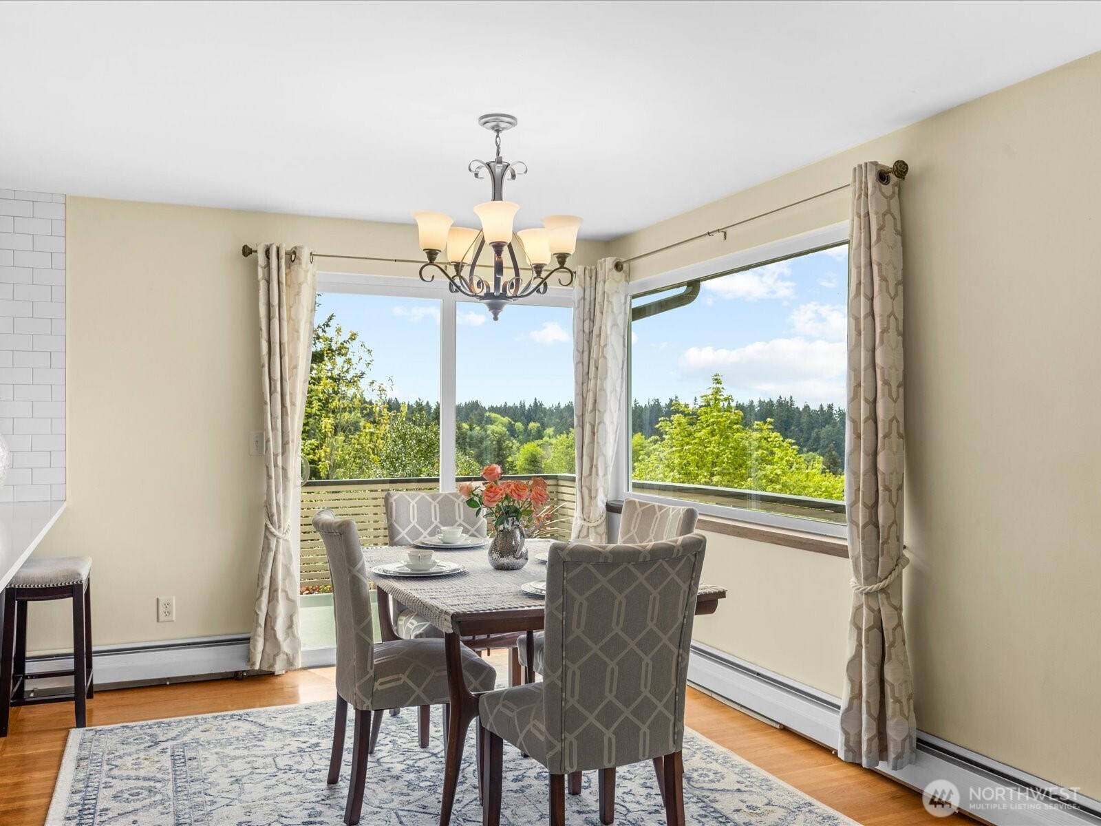 1401 SW 137th Street , Burien, WA 98166-1050