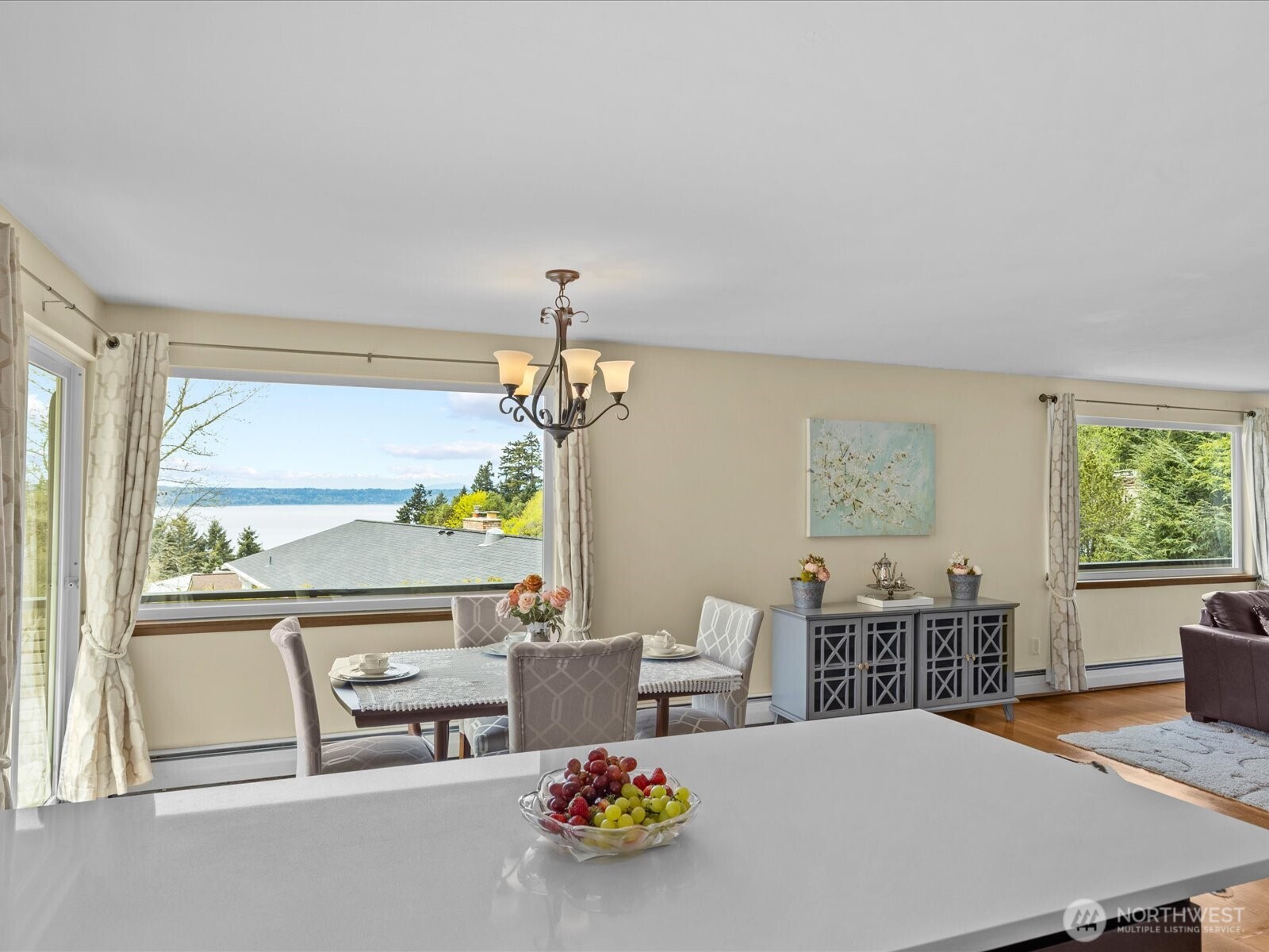 1401 SW 137th Street , Burien, WA 98166-1050