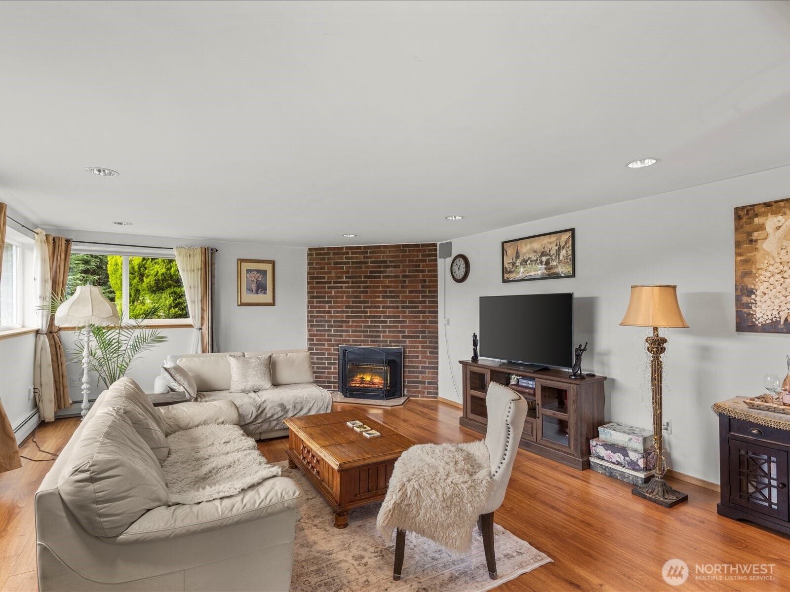 1401 SW 137th Street , Burien, WA 98166-1050