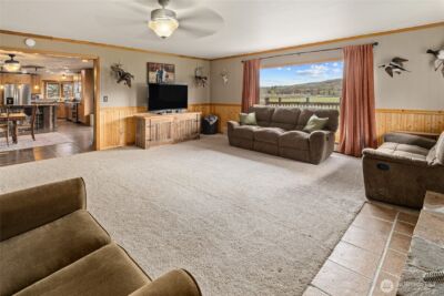 3661 E Taneum Road , Thorp, WA 98946 - Photo 11