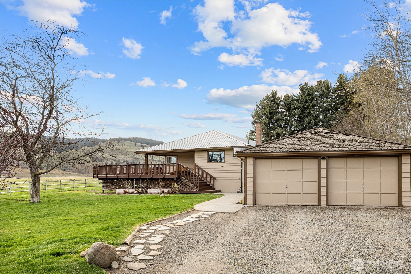 3661 E Taneum Road , Thorp, WA 98946