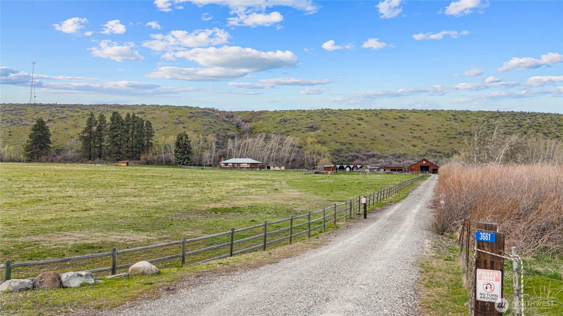 3661 E Taneum Road , Thorp, WA 98946