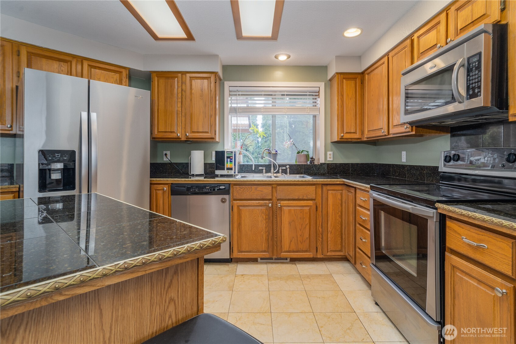 9219 5th Court SE, Olympia, WA 98513