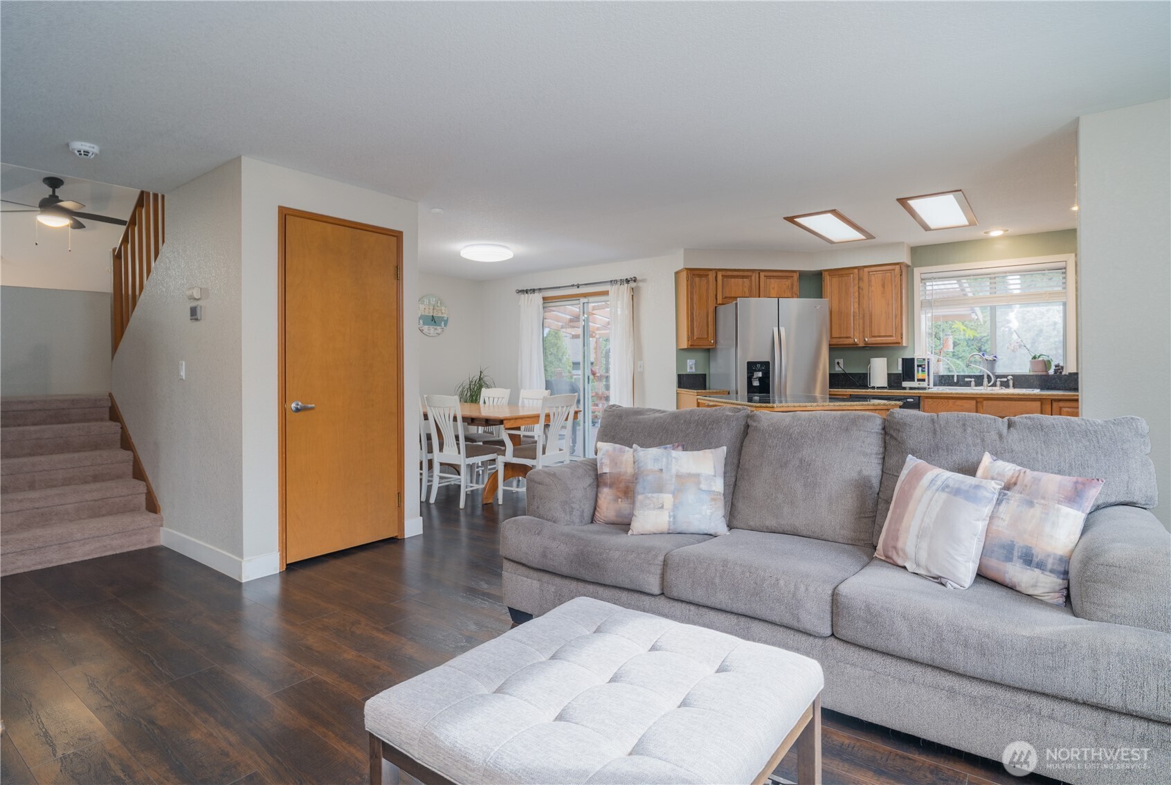 9219 5th Court SE, Olympia, WA 98513