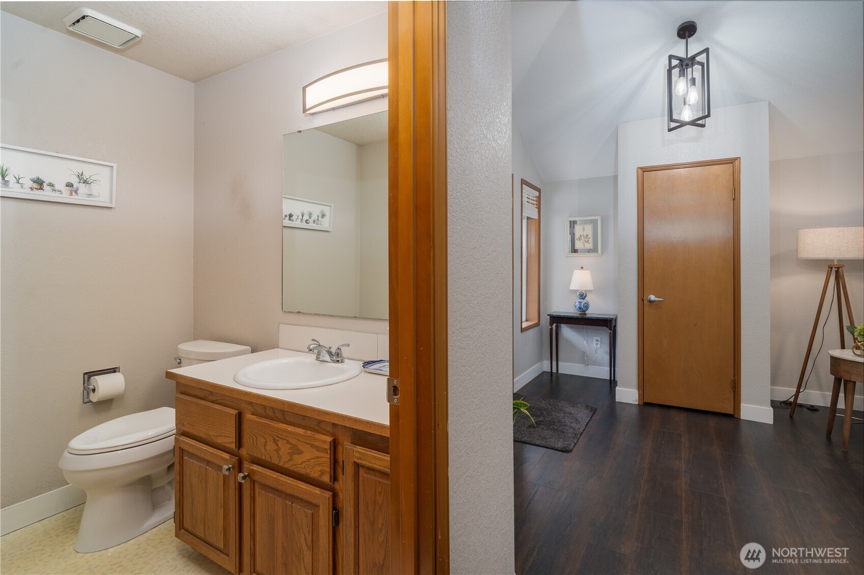 9219 5th Court SE, Olympia, WA 98513