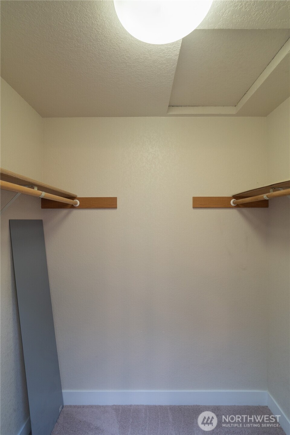 9219 5th Court SE, Olympia, WA 98513