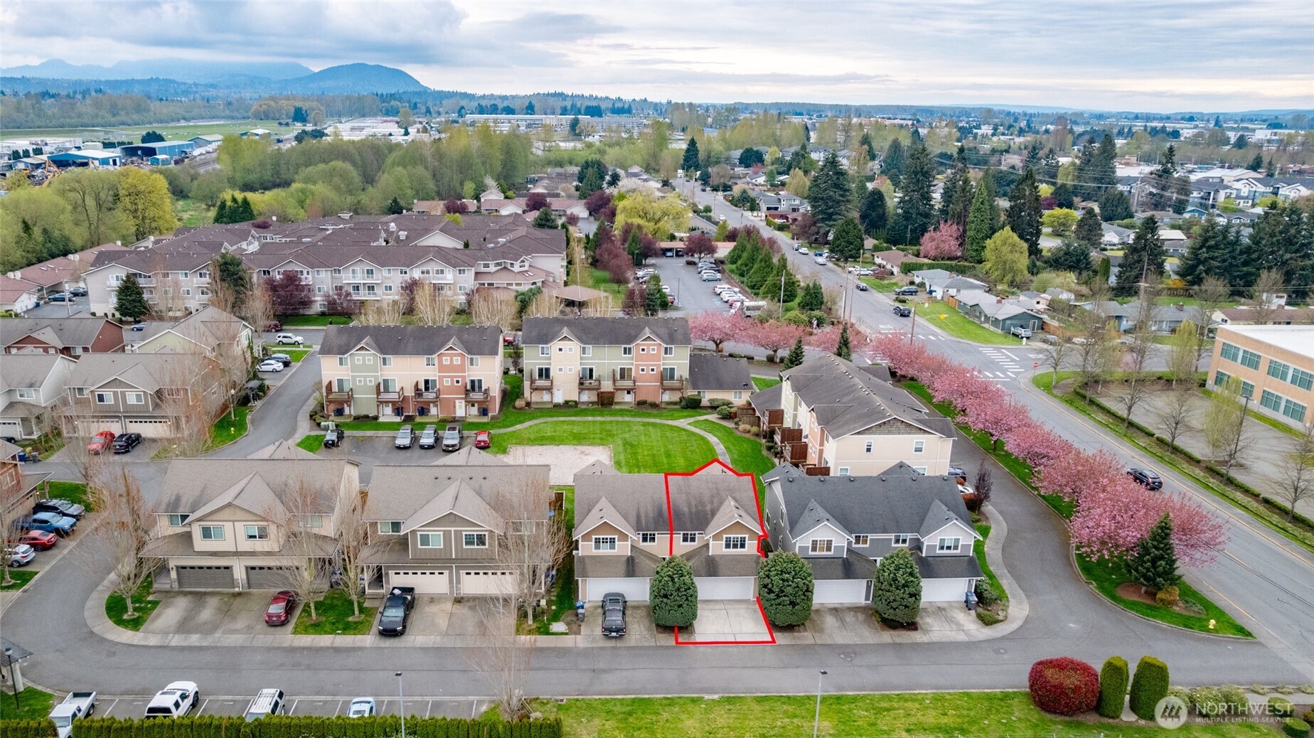 557 Neff Circle , Burlington, WA 98233