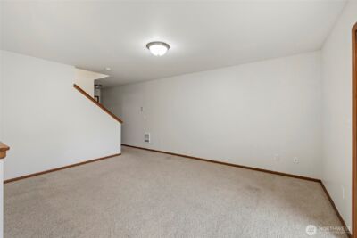 557 Neff Circle , Burlington, WA 98233 - Photo 10