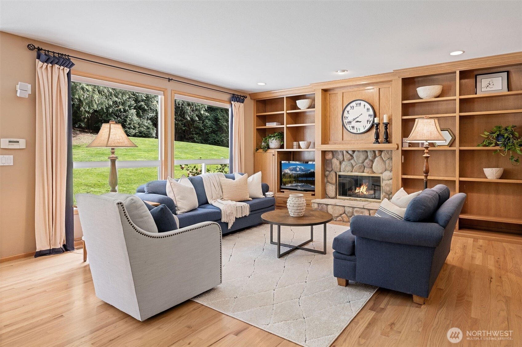 12118 198th Avenue NE, Woodinville, WA 98077