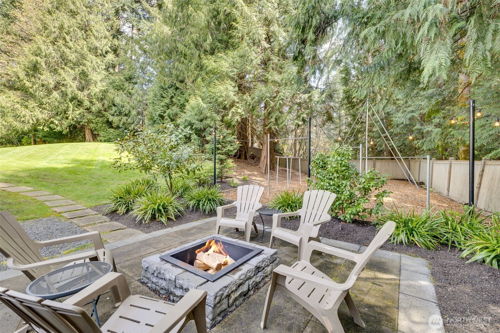 12118 198th Avenue NE, Woodinville, WA 98077