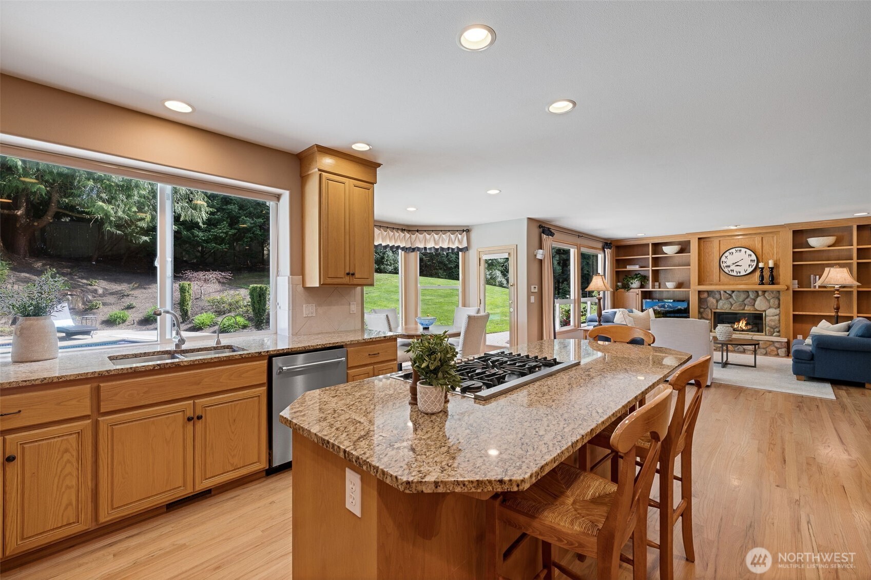 12118 198th Avenue NE, Woodinville, WA 98077