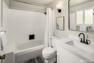 3828 NE 110th , Seattle, WA 98125 - Photo 15