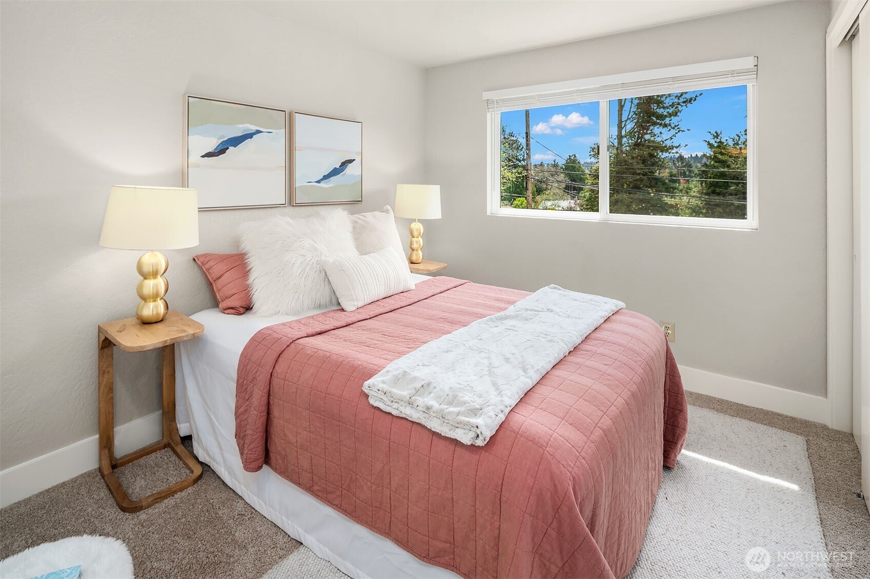 3828 NE 110th , Seattle, WA 98125