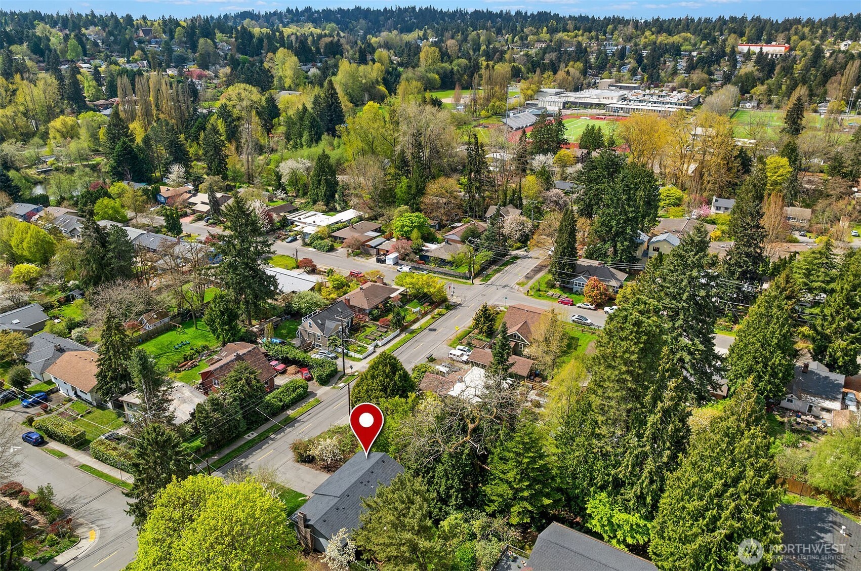 3828 NE 110th , Seattle, WA 98125
