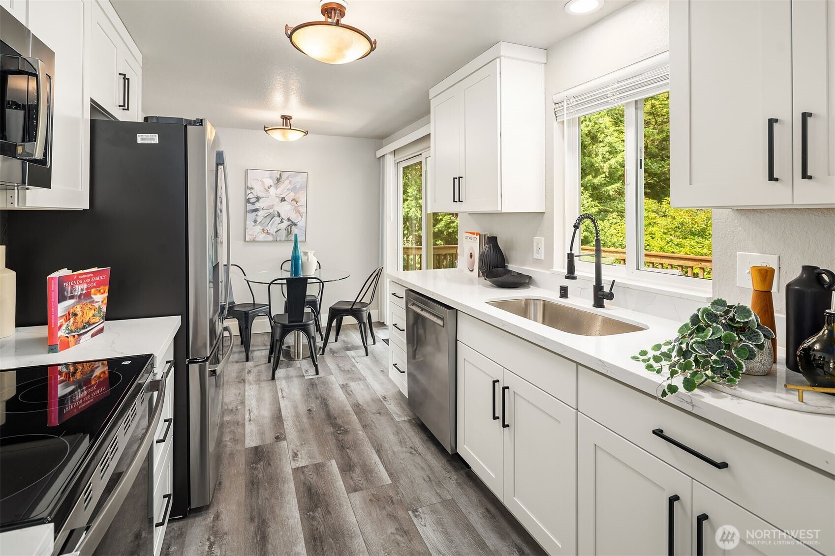 3828 NE 110th , Seattle, WA 98125