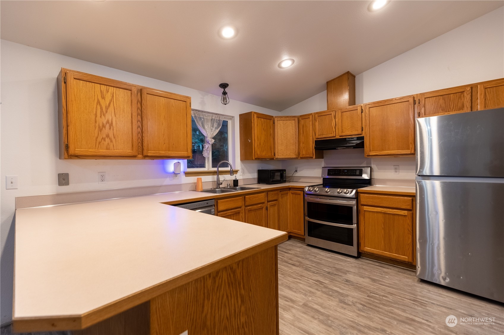 21715 E Terra Lane SE, Yelm, WA 98597