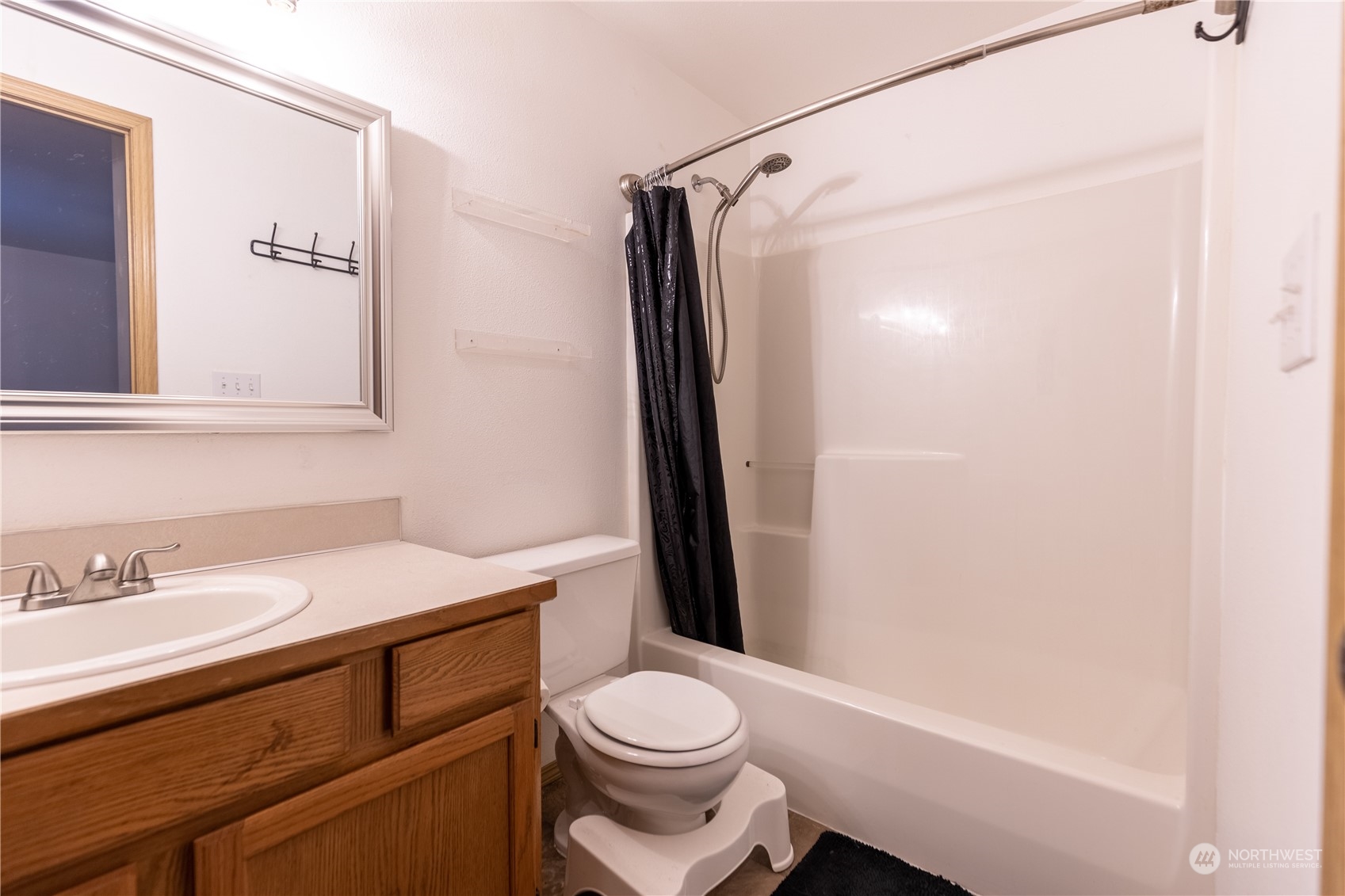 21715 E Terra Lane SE, Yelm, WA 98597