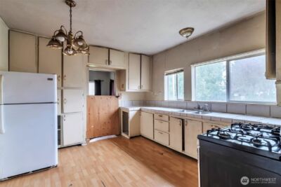 303 S Baker Street , Mount Vernon, WA 98273 - Photo 18