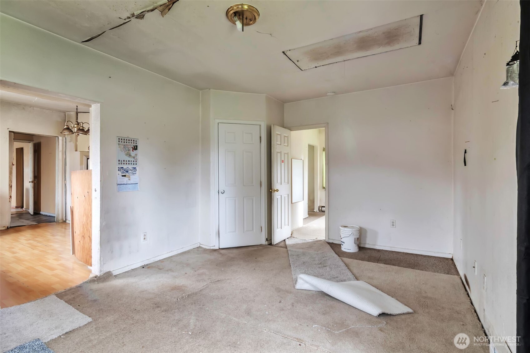 303 S Baker Street , Mount Vernon, WA 98273