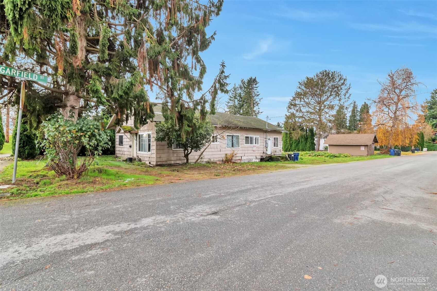 303 S Baker Street , Mount Vernon, WA 98273