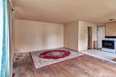303 S Baker Street , Mount Vernon, WA 98273 - Photo 8