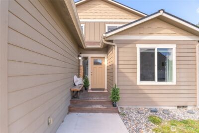410 Riverside Meadow , Cashmere, WA 98815 - Photo 2